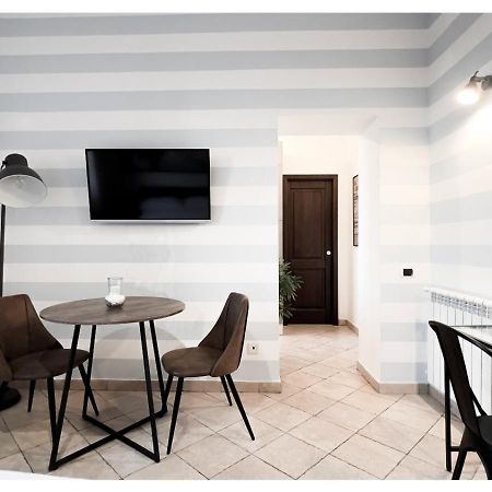 Ostia Holiday Clementina Fiumicino Exterior photo